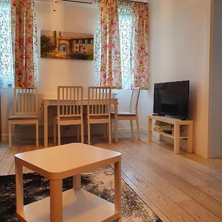 Summer Wind Apartment Navodari